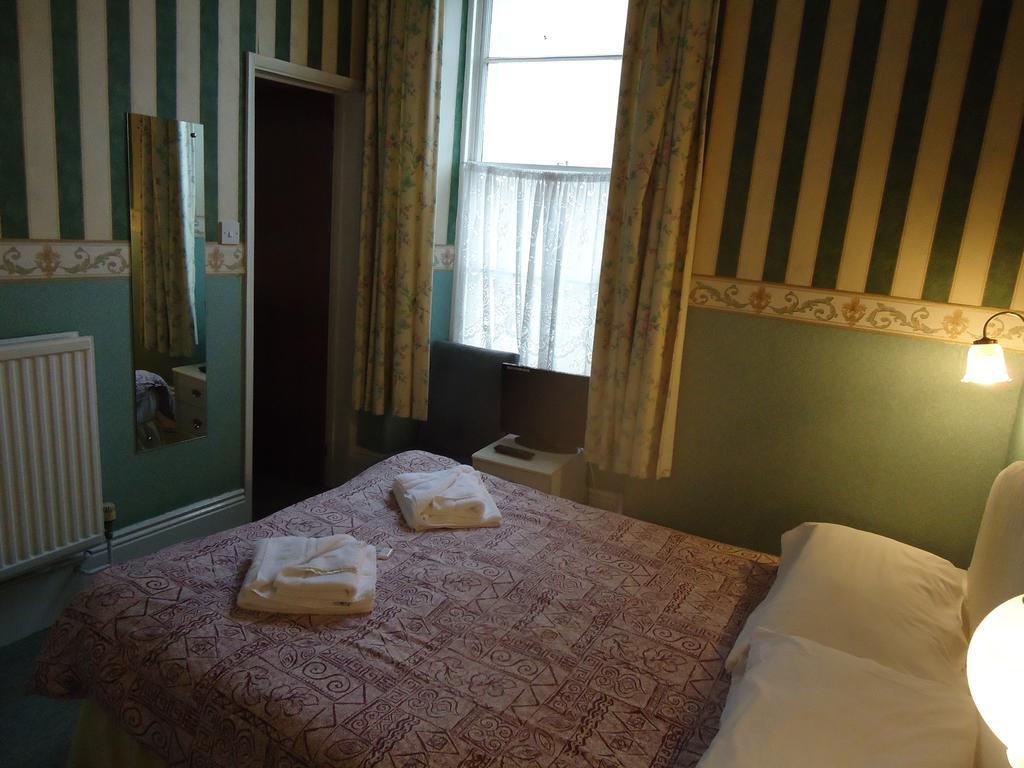 Abbey Court Hotel Torquay Rom bilde